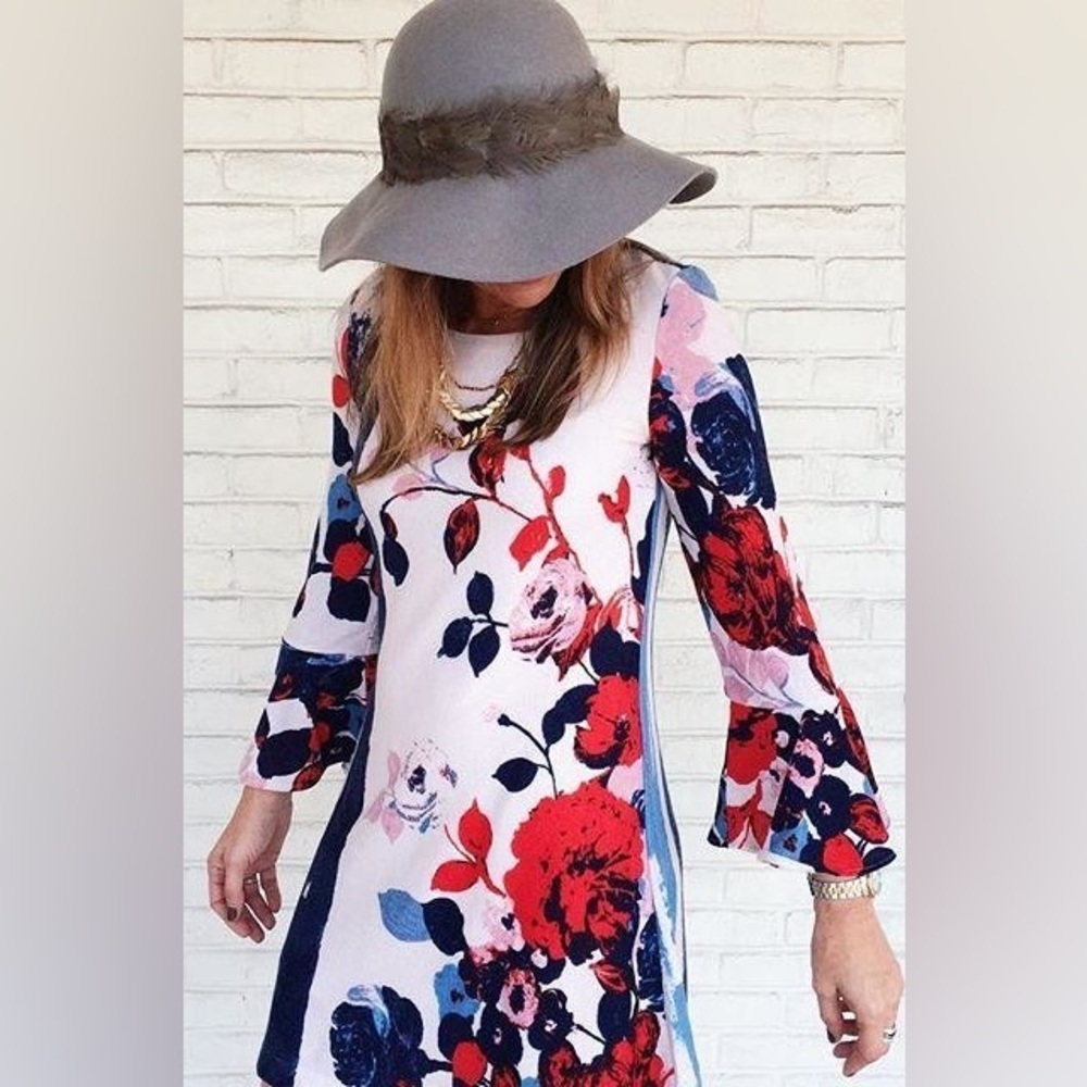 Maeve Anthropologie Bell Sleeve Floral Anthousai swing shift sweater dress sz XS - Picture 16 of 16